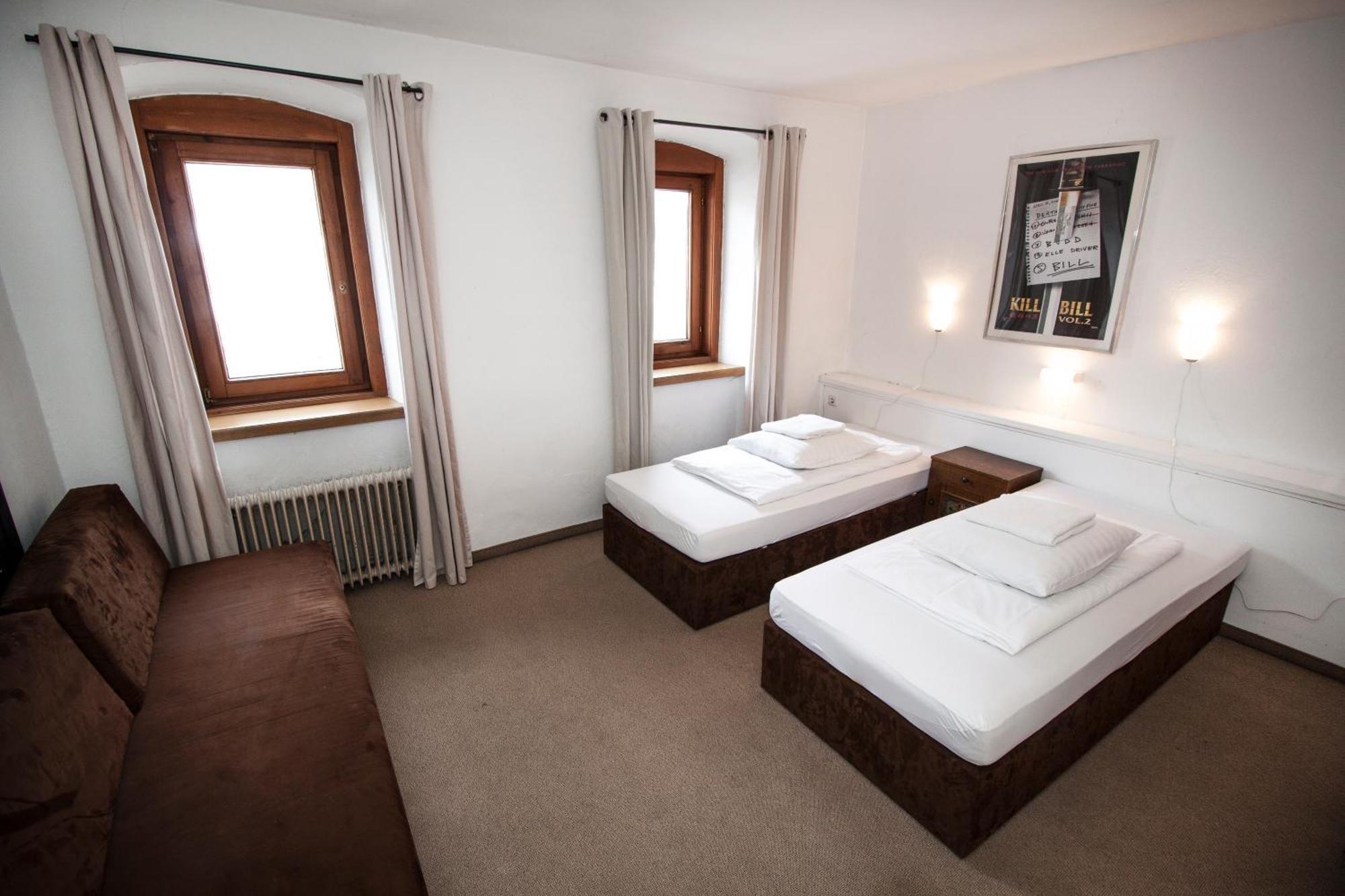 Hostel Chillertal Mayrhofen Quarto foto